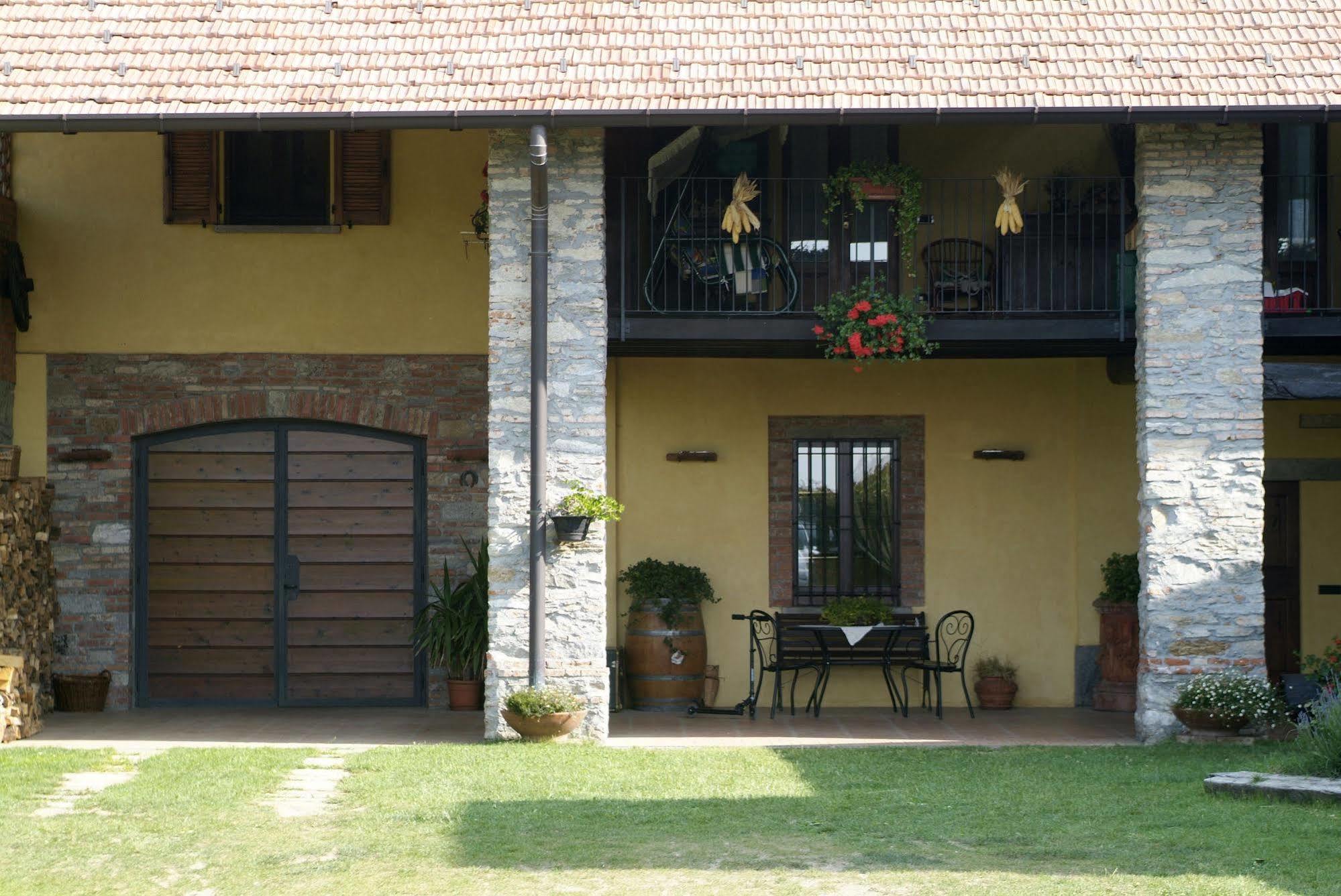 B&B Al Castello Casale Litta Exterior foto